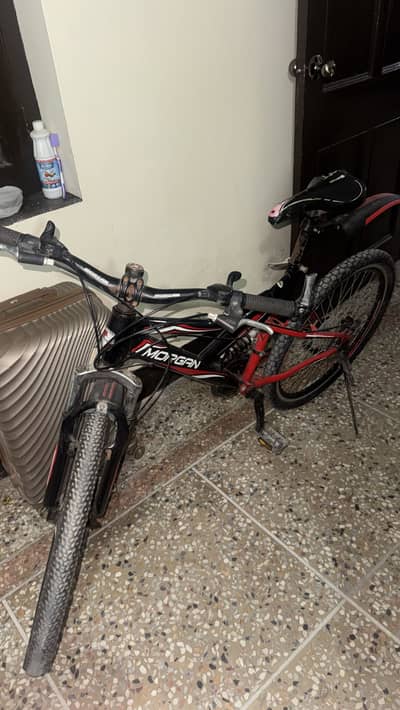 Morgan Gear Bicycle with Front & Back Disc Brakes and Shimano Gears