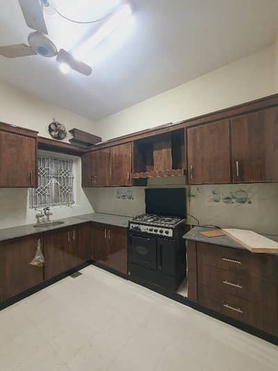 Ground Portion For Rent