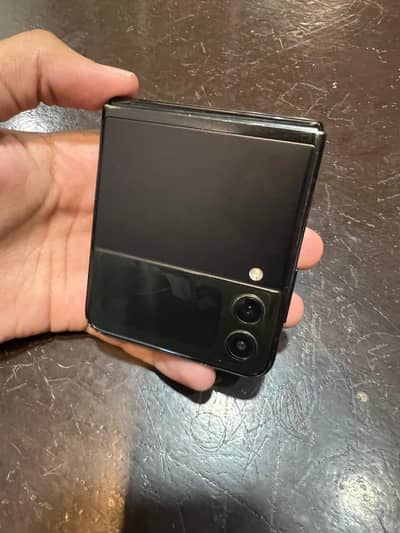 Samsung galaxy Z flip 3 5G 8/128
