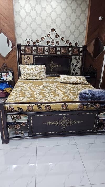 Iron King Size Bed