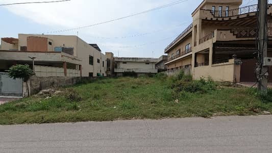 Prime Location 1 Kanal Residential Plot In Soan Garden