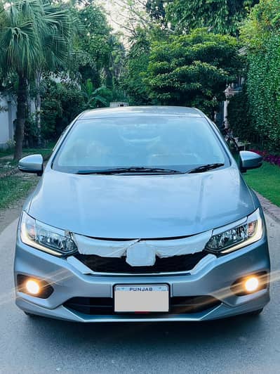 Honda City 1.5 Aspire Cvt 2024 model/ 2026 registered