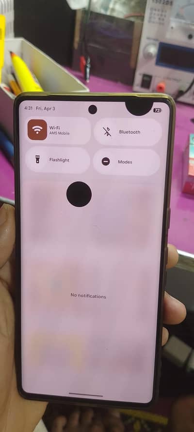 Google pixel 7 pro dotted panel only