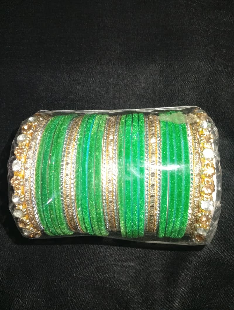 Green colored bangles set 0
