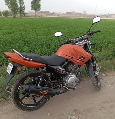 Just 402 km drive YBR G special edition