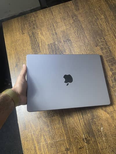 Macbook Pro 2021 16/512