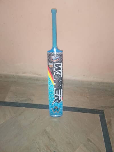 Cricket bat