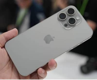 iPhone 15 pro max titanium color 256gb factory unlock