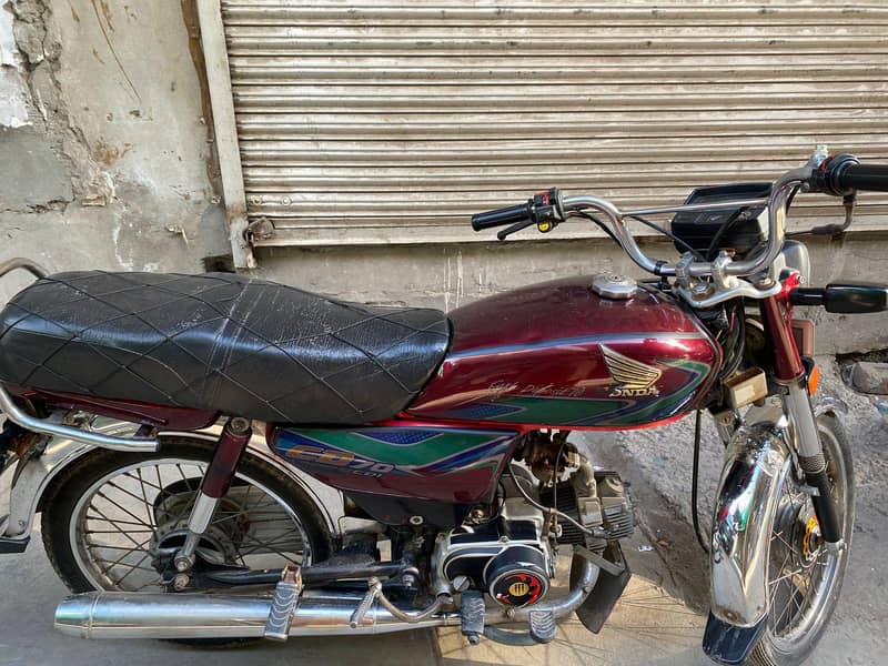 2018model cd70 condition 10/10 5