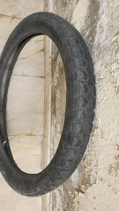 Used Back Tyre for sale