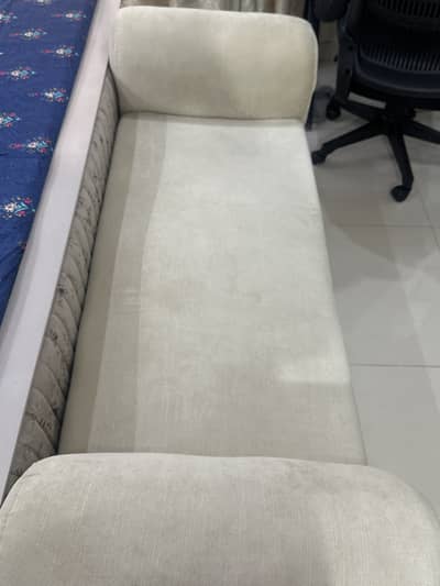2 seater Divan
