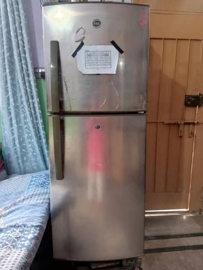 PEL REFRIGERATOR