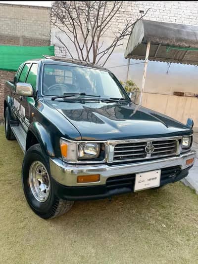1994 good condition Toyota Hilux 4x4 for sale