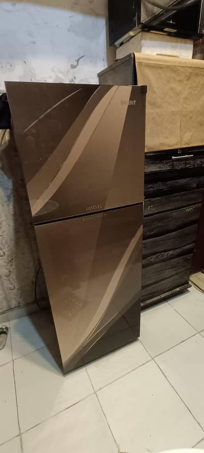 ​Orient Refrigerator (Like New) - مناسب قیمت پر دستیاب۔