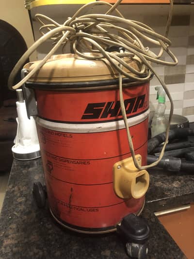 Imported sanyo vacuum cleaner