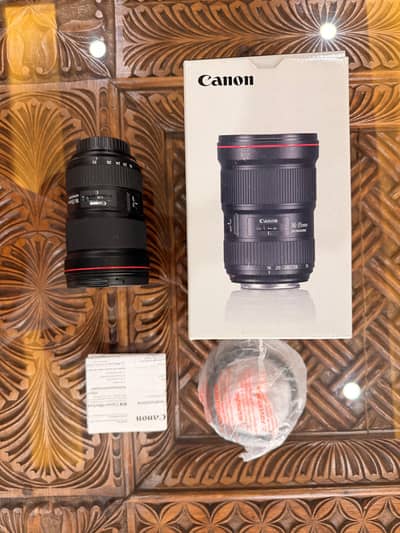 Canon 16-35mm f/2.8L III USM Lens – L Series Wide Angle – Excellent