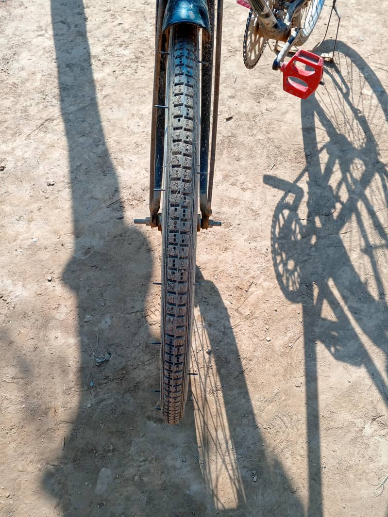 اچھے کنڈیشن میں ہے 5