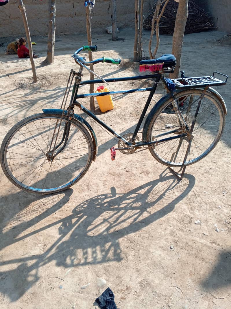 اچھے کنڈیشن میں ہے 6