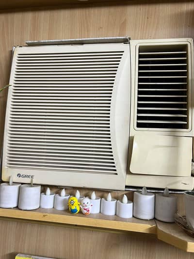 Gree 1 ton window AC working perfectly, excellent cooling