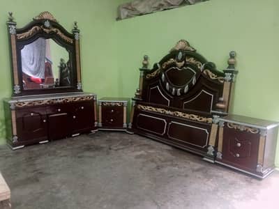 solid wooden brand new bed set for sale in Lahore