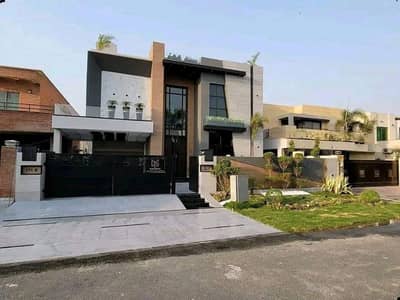 PHASE 6 1-KANAL BRAND NEW FULL BASEMENT FULLY FURNISHED BUNGALOW WITH 6 BEDROOMS IS AVAILABLE FOR SALE.