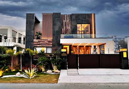 PHASE 6 1-KANAL BRAND NEW FULL BASEMENT FULLY FURNISHED BUNGALOW WITH 6 BEDROOMS IS AVAILABLE FOR SALE.