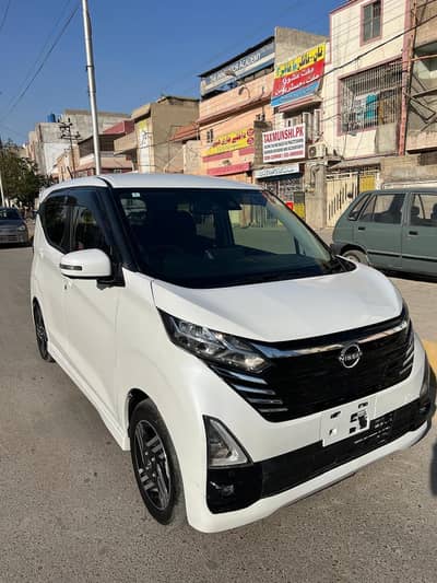 Nissan dayz S hybrid