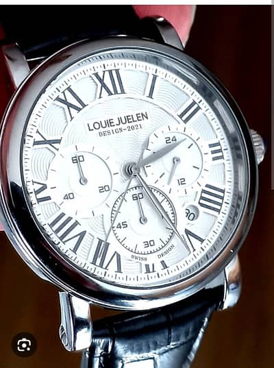 Model No 587. Stainless steel. Original leather strap.