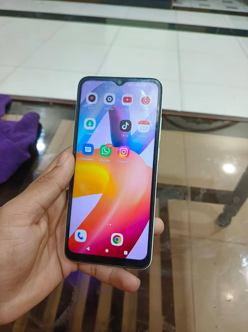 Redmi A2+ 4