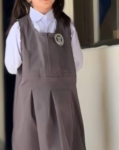froebels uniform