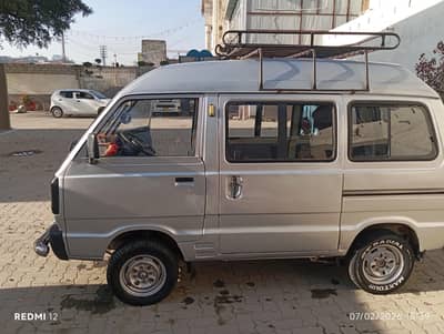 carry bolan 2010 model