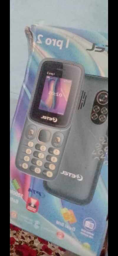 Box and mobile 2800 ka khud liaa tha 4 maah use kiaaa