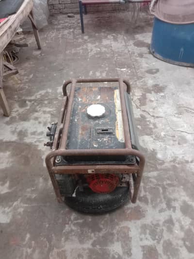 3.5 KVA Generator with Gas Kit – Good Condition