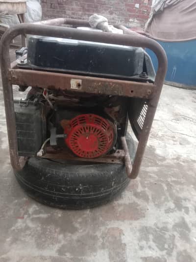 3.5 kw Generator with Gas Kit 3.5kv– Good Condition 3.5kva