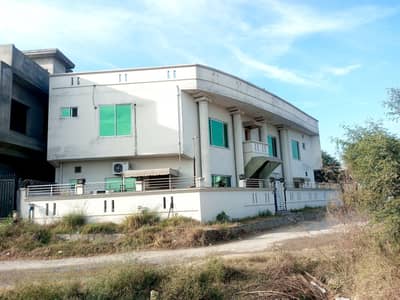 Guest House or office cum Res:9000SFT,9+2Bed,20kw Net Metering