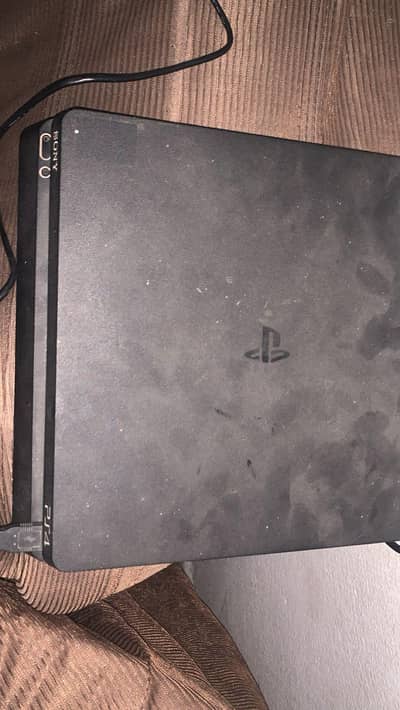 PS4 slim