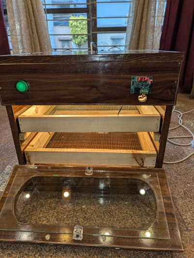 120 eggs incubator|brand new MDF|03409062402 |