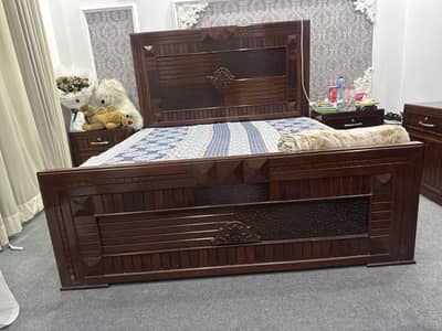 Wooden bed set