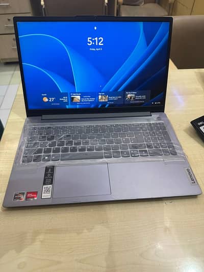 Lenovo Slim 3 Laptop | Ryzen 3 | 8GB | Excellent Condition