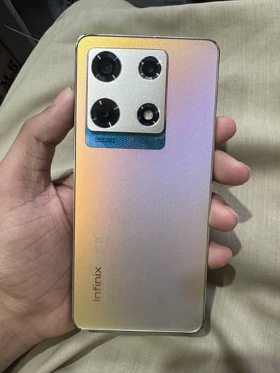 Infinx note 30 pro 8+8 (16) 256 for sale