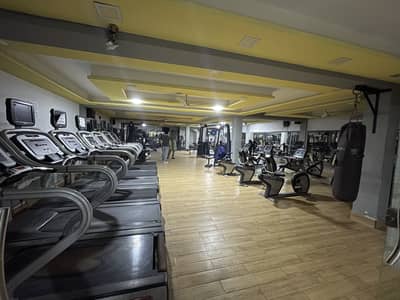 1 Kanal proper Commercial basement for rent