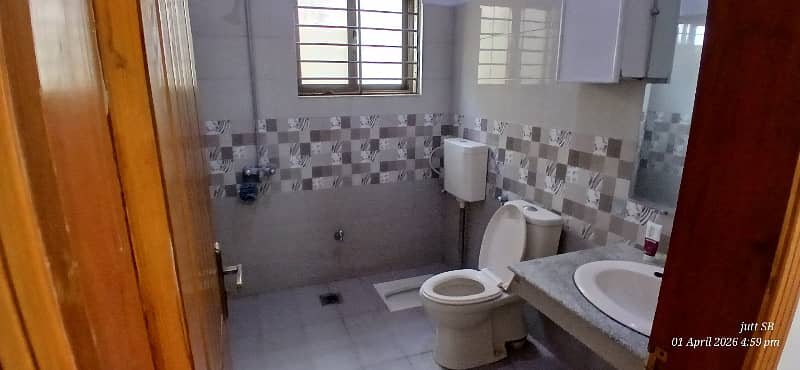 luxury upper portion 9