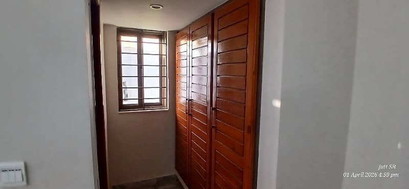 luxury upper portion 10