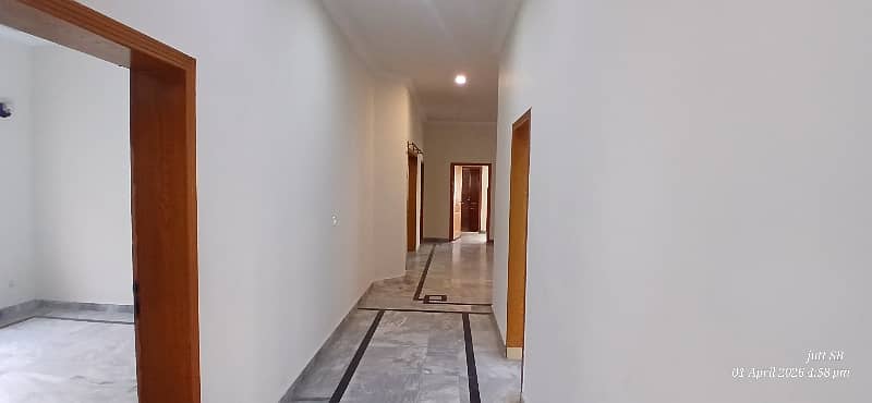 luxury upper portion 16