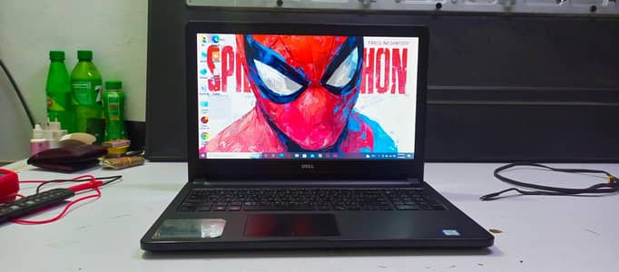 dell inspiron 15 3558 i5 th6. . . 1tb hhd. . . 4. . . gb. . ram