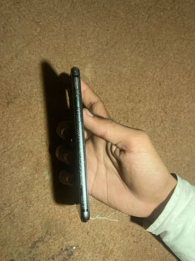 Battery health 100 10/8 or finger home okay 256 Gb memory camera okay