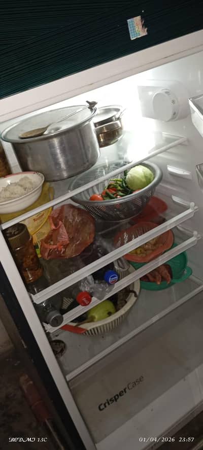 Dawlance fridge 5 year warennty . 10by10 . coundition urgent sale.