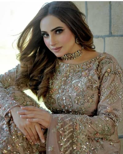 Party wear Mandi Barat & Walima designer suits proper wearings