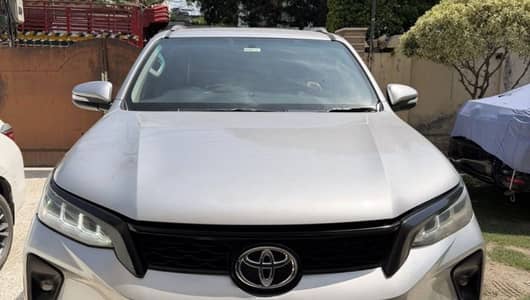 Toyota Fortuner Legender Front & Back Lights