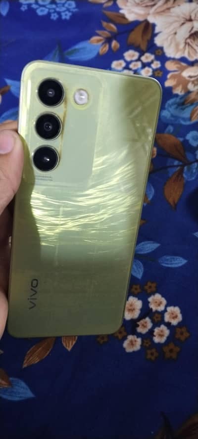 Vivo y100 for sale in excellent condition